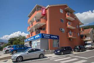 Апартаменты Art Gallery Apartment Тиват Апартаменты с видом на море-9